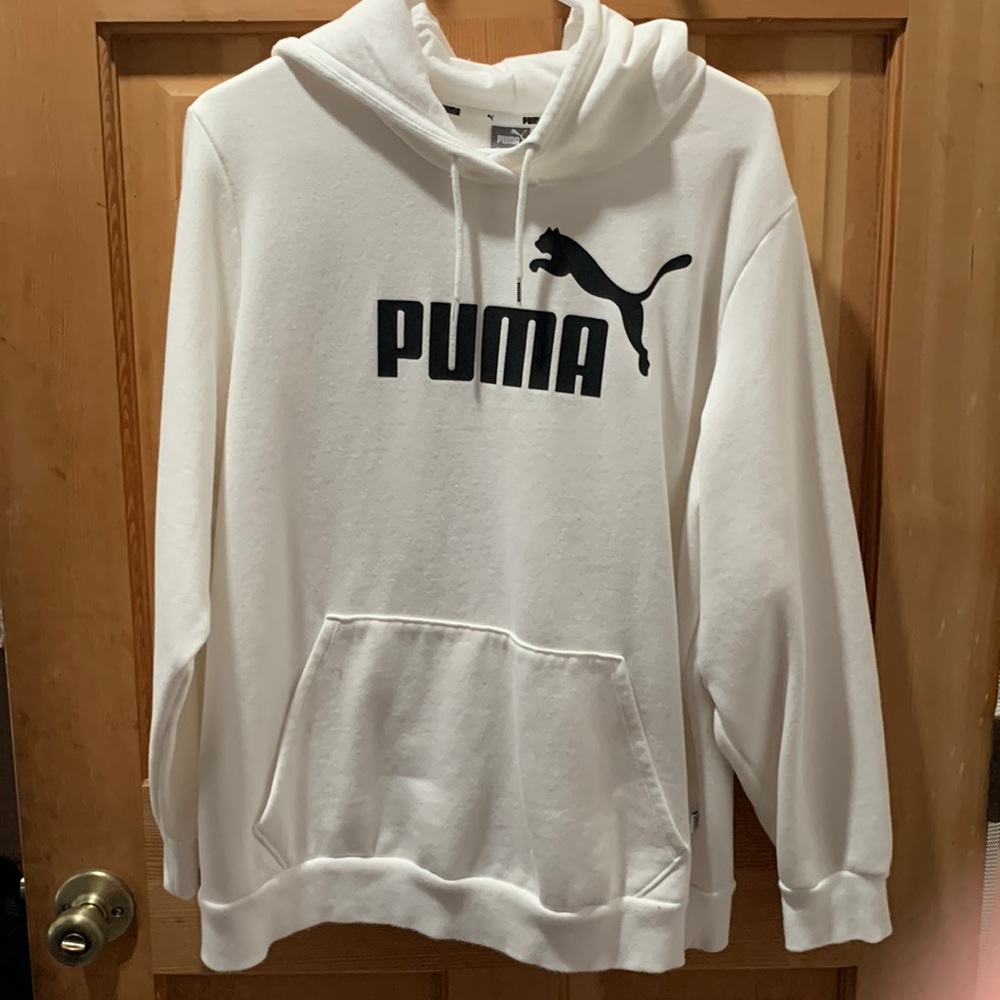 White hoodie